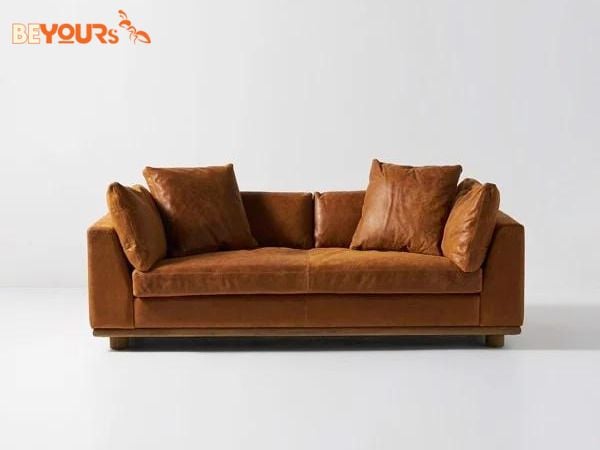 SOFA CERCIE BROWN