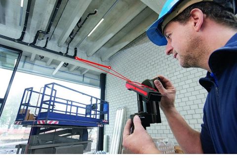 Máy Đo Chiều Cao Laser: Công Nghệ Cho Ngành Công Nghiệp và Xây Dựng