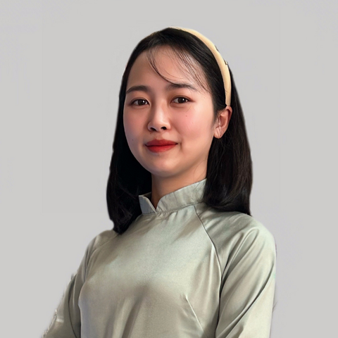 Trịnh Thị Hồng Phúc - Makeup Artist