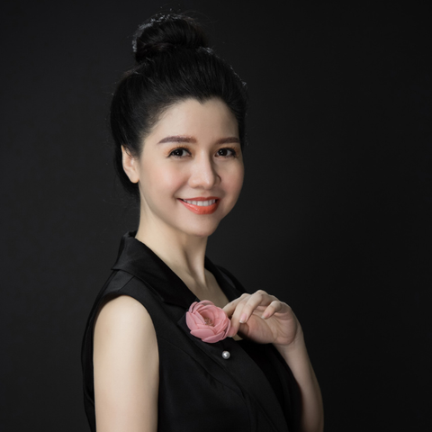 Ms. Nguyễn Hiếu - Giám đốc vận hành của Auspacific School of Beauty tại Australia.