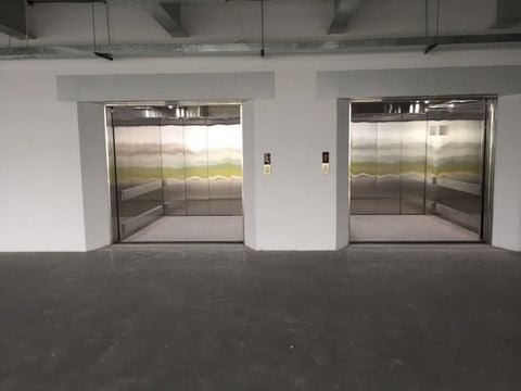THANG MÁY TẢI HÀNG CỬA CHỐNG CHÁY VPTECH – GIẢI PHÁP VẬN CHUYỂN AN TOÀN VÀ TỐI ƯU CHO CÔNG TRÌNH HIỆN ĐẠI