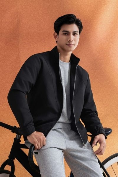 Tổng hợp mẫu áo khoác mùa hè nam vừa mát vừa phong cách