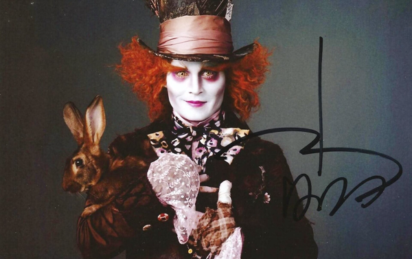 Johnny Depp trong vai Mad Hatter