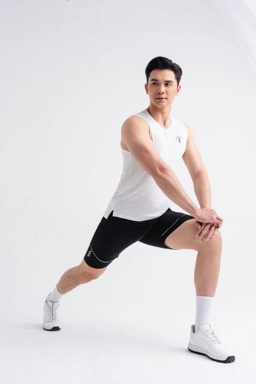 cách phối áo ba lỗ với áo sơ mi nam