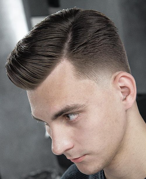 mẫu Side part Pompadour