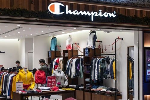 Top 19 Thương Hiệu Áo Khoác Nam Cao Cấp Nổi Tiếng