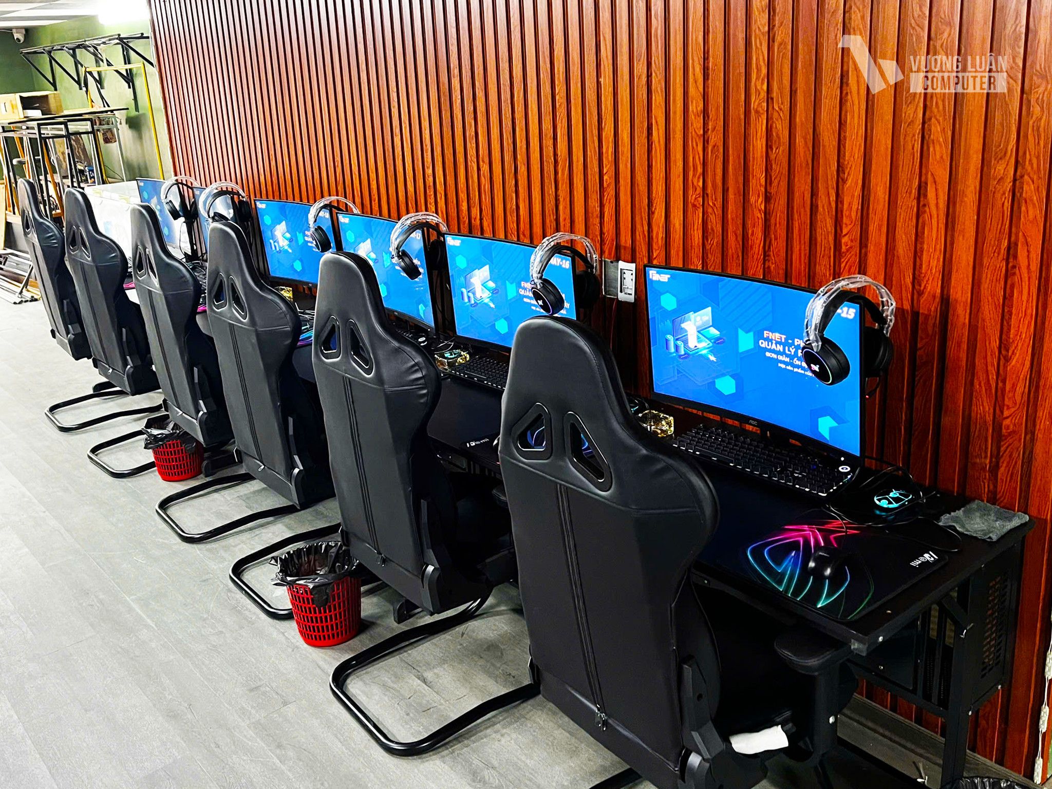 Lắp đặt phòng net 20 máy