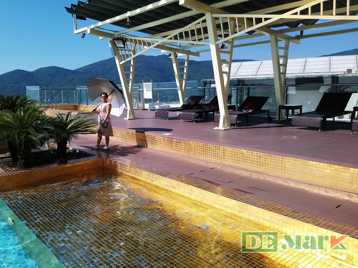 DeMark Cung Cấp Ghế Hồ Bơi Tại Danang Golden Bay Hotel