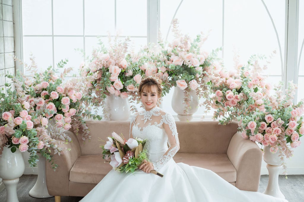 40 mẫu Váy Áo cưới đẹp nhất sang trọng cho mùa cưới 2023  Nicole Bridal