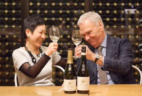 Sparkling - Sự Lựa Chọn Hoàn Hảo CHo Những Người Yêu Rượu Vang