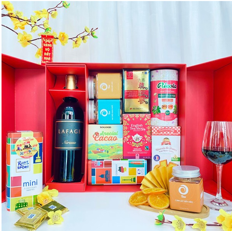 Hướng dẫn chọn quà Tết cho thầy cô ý nghĩa nhất năm 2026