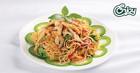 Vào bếp với cách làm món bào ngư xào mì ngon miễn chê