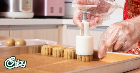 Top các loại khuôn làm bánh trung thu phổ biến nhất trên thị trường