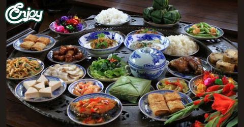 Bật mí 10 món ăn truyền thống ngày Tết cổ truyền của người dân Việt Nam
