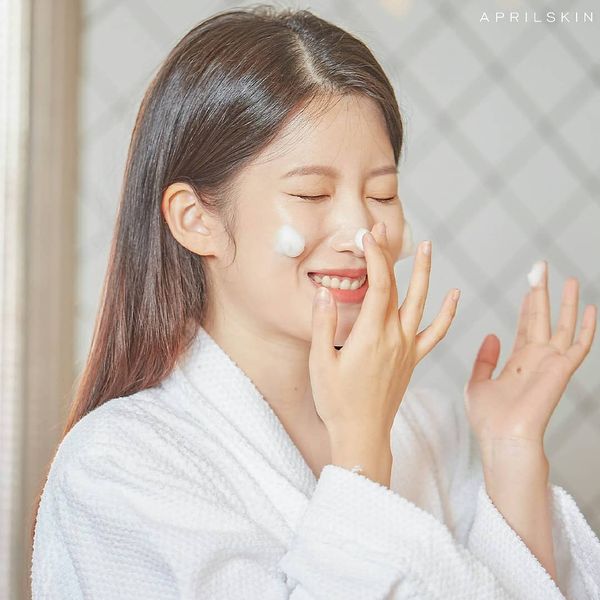 TIPS DƯỠNG ẨM DA TRONG MÙA HÈ MÀ CÁC NÀNG NÊN BIẾT - Aprilskin.vn