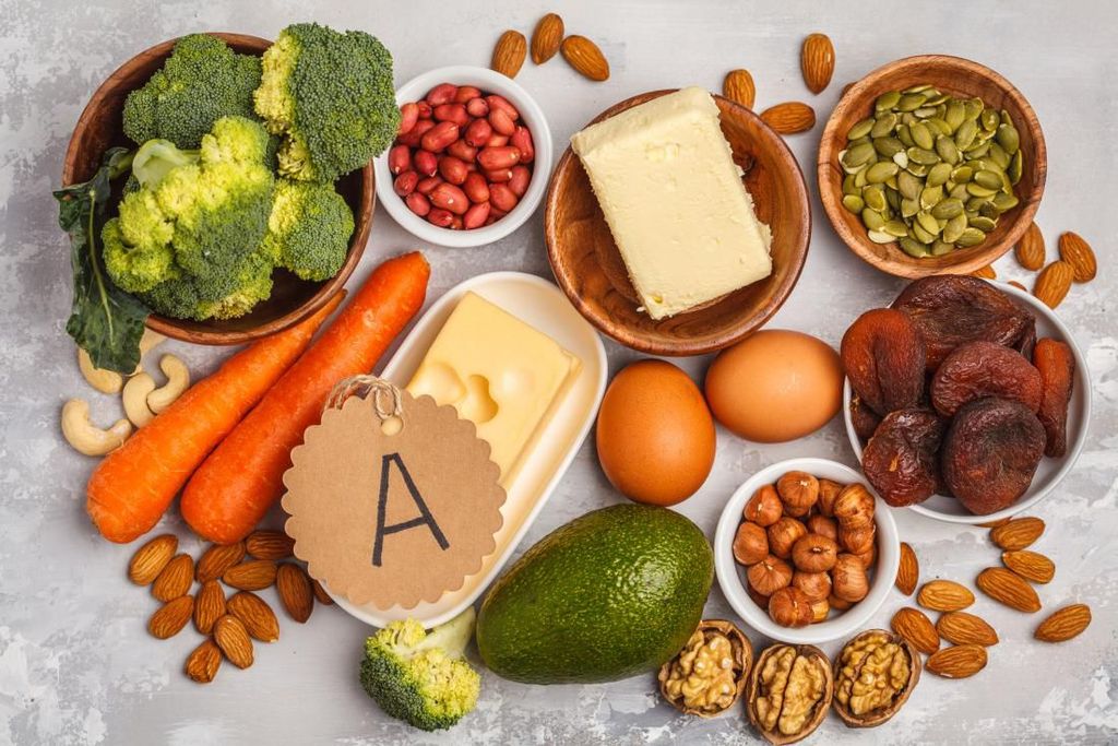 8 Dấu Hiệu Và Triệu Chứng Của Thiếu Vitamin A