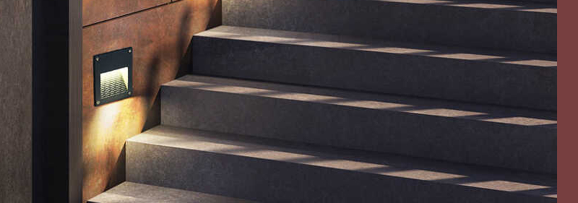 Đèn bậc cầu thang