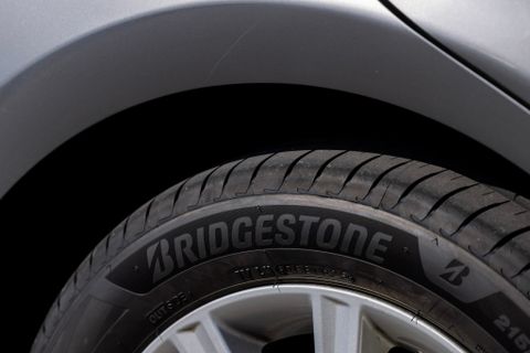 Ra mắt Bridgestone Turanza 6 - Êm ái đầm chắc