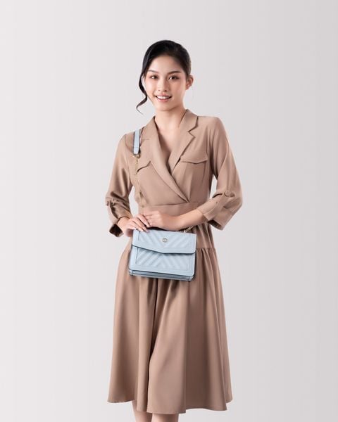 Túi đeo chéo da nữ nắp gập chần chỉ họa tiết Yuumy Seasand YN138XN Màu xanh ngọc