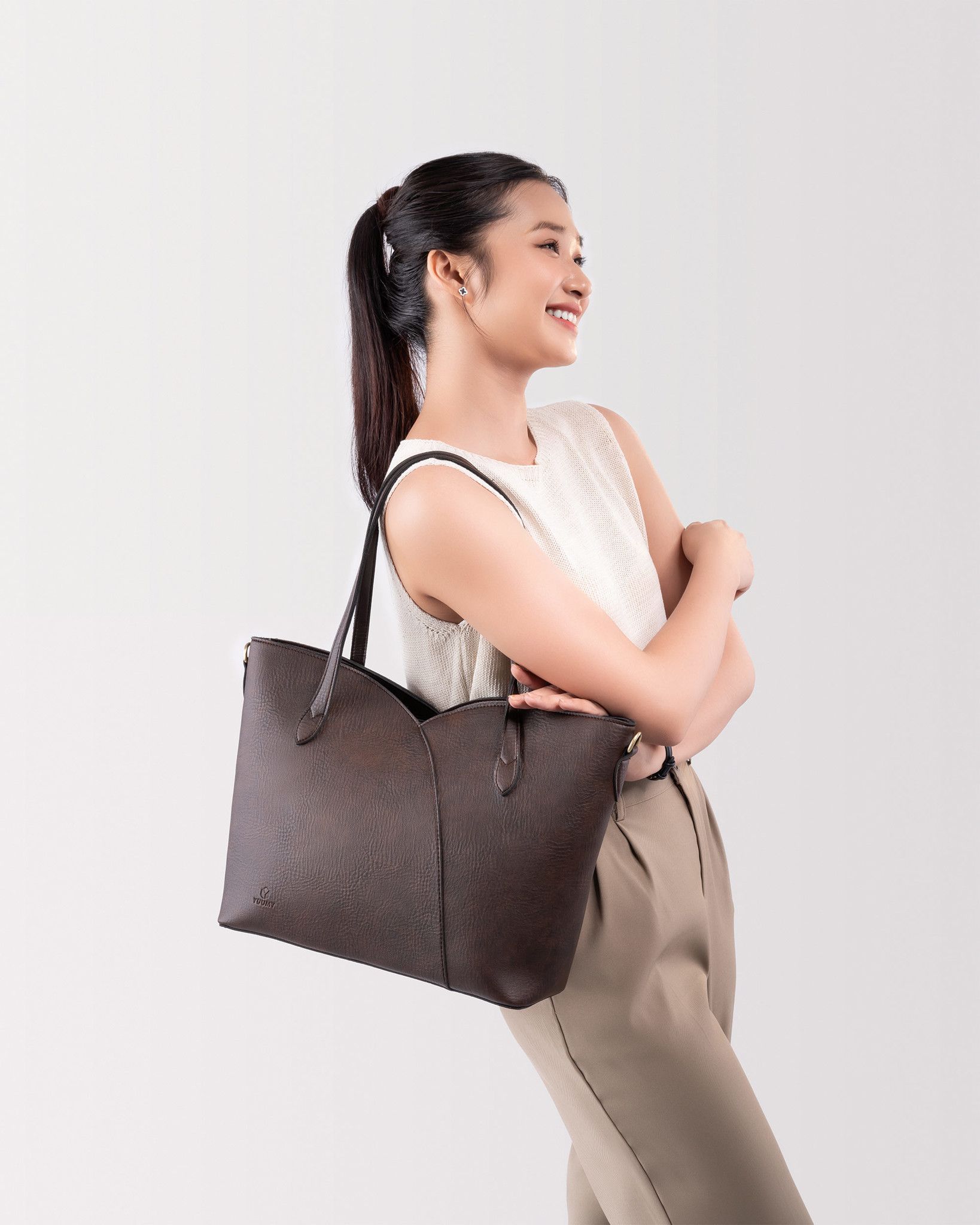 Túi xách nữ công sở đựng laptop thời trang Yuumy YTX38N Màu nâu