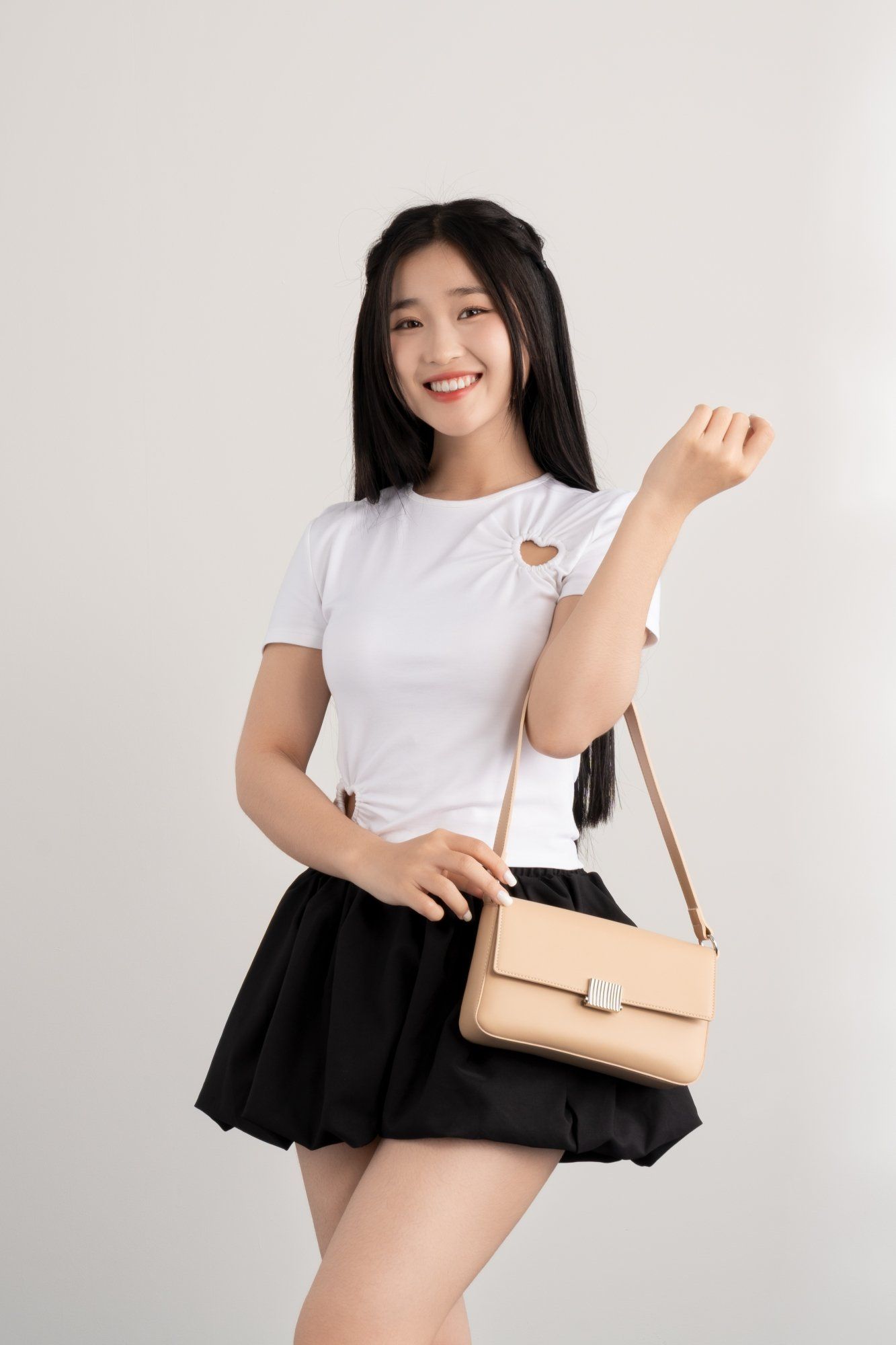 Túi đeo vai da nữ nhấn khóa kim loại Yuumy Seasand YN268K màu kem