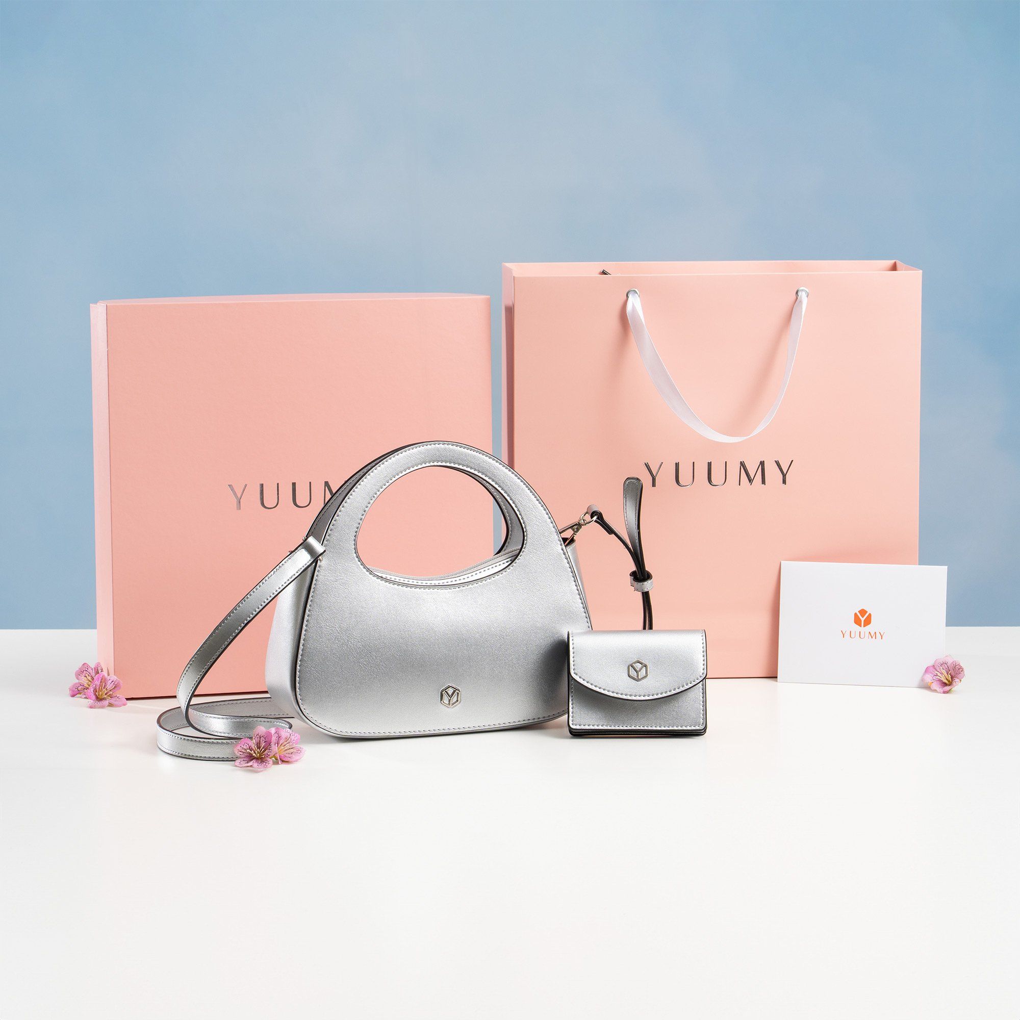 Hộp quà Nâng Niu - Bộ quà tặng túi xách YUUMY YHQ01BC màu bạc