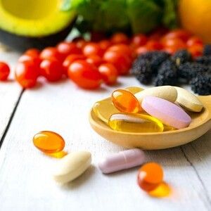 Có Nên Uống Vitamin Tổng Hợp? Uống Vitamin Tổng Hợp Vào Lúc Nào?
