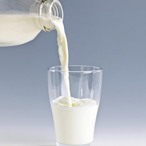 Lý Do Không Nên Uống Nhiều Hơn 3 Ly Sữa Mỗi Ngày