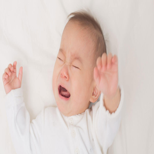 Trẻ Sơ Sinh Không Chịu Ngủ