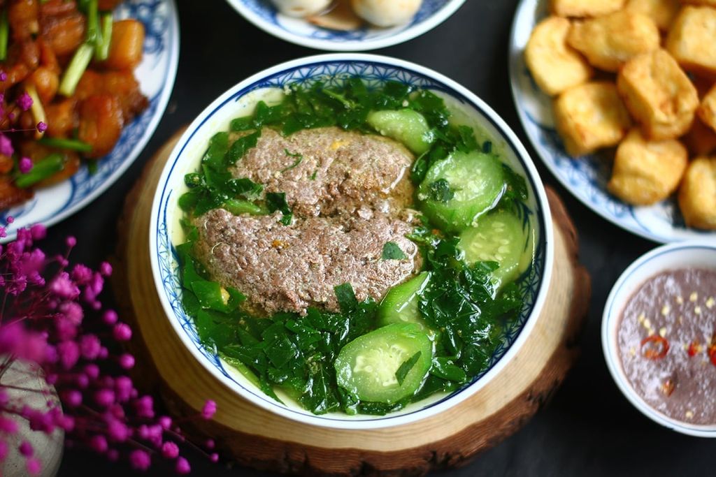 1-canh-cua-giai-nhiet-mua-he