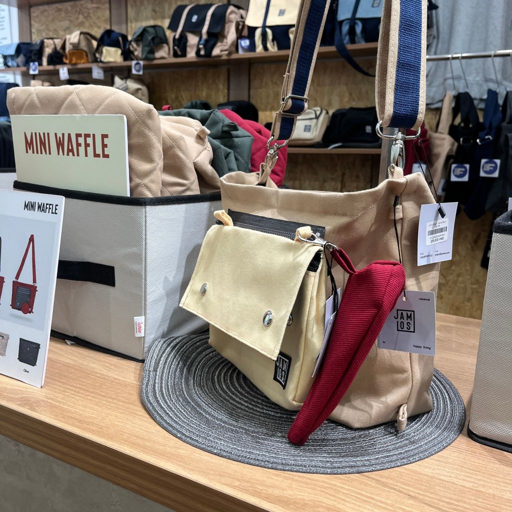 3-buffet-bag-tone-vang