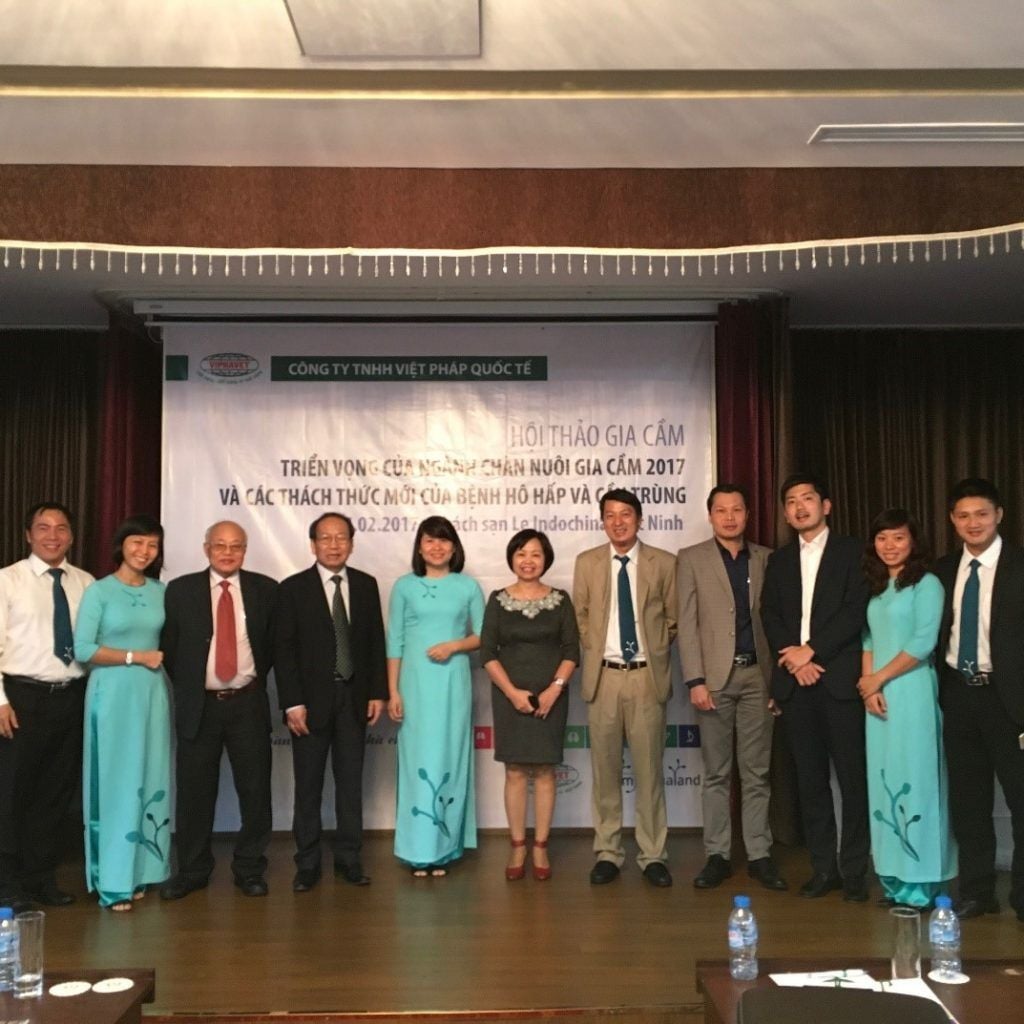 HỘI THẢO KỸ THUẬT GIA CẦM “TRIỂN VỌNG CỦA NGÀNH CHĂN NUÔI GIA CẦM 2017 VÀ CÁC THÁCH THỨC MỚI CỦA BỆNH HÔ HẤP VÀ CẦU TRÙNG”.