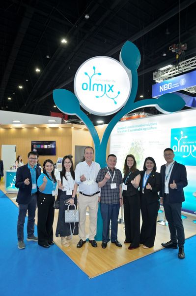 Gian hàng Olmix thu hút đông đảo khách tham quan