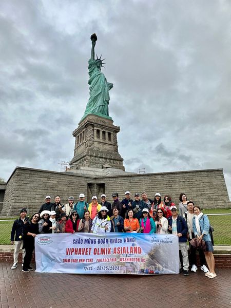 Quý khách hàng của VOA tham quan thành phố New York (Hoa Kỳ)
