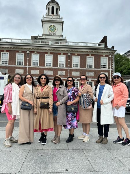 Quý khách hàng của VOA tại thành phố Philadelphia (Mỹ)
