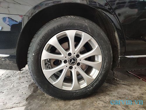 lốp goodyear 225/55R7 runflat