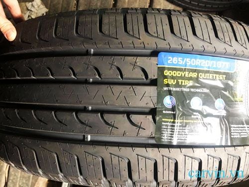 lốp xe goodyear 265/50R20