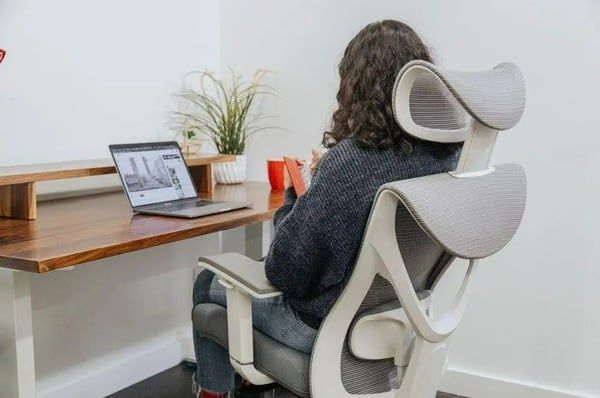 Một chiếc ghế tốt giúp nâng cao năng suất làm việc