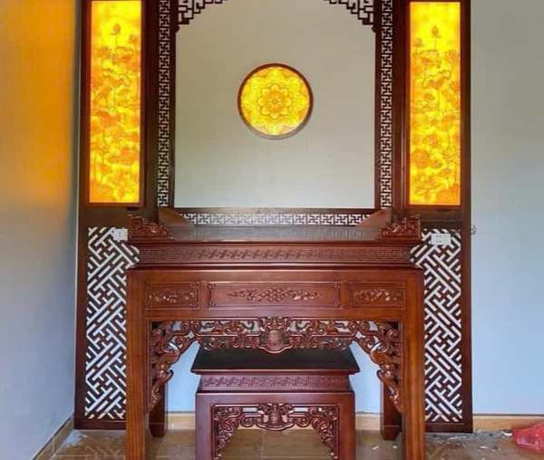 Mẫu bàn thờ gỗ tự nhiên, chắc chắn, bền đẹp