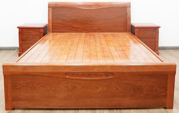 Thiết kế giường ngủ chất liệu gỗ xoan đào hiện đại