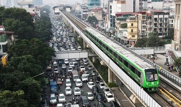 Hệ thống giao thông công cộng hiện đại, giảm phát thải