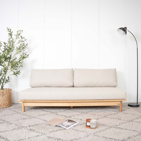 thi-cong-tron-goi-phong-khach-chi-voi-20-trieu