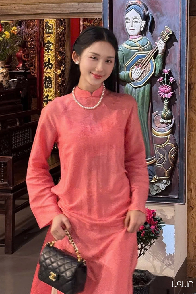 Ca sĩ Mina Young