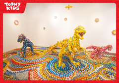 TRIỂN LÃM “KỶ NGUYÊN NHỰA”: KHI RÁC THẢI BIẾN THÀNH NGHỆ THUẬT