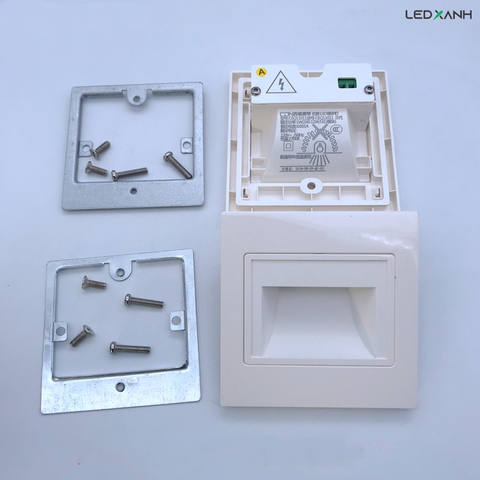 den-led-chan-tuong-11011-elv