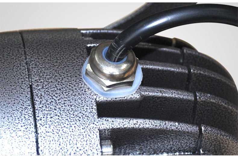 den-roi-chuot-co-mu-chieu-xa-ngoai-troi-mds10