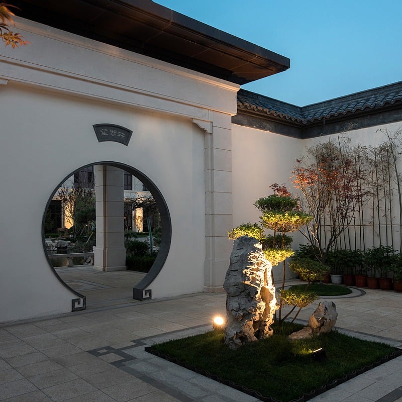 den-roi-ngoai-troi-chieu-diem-luxury-mds03