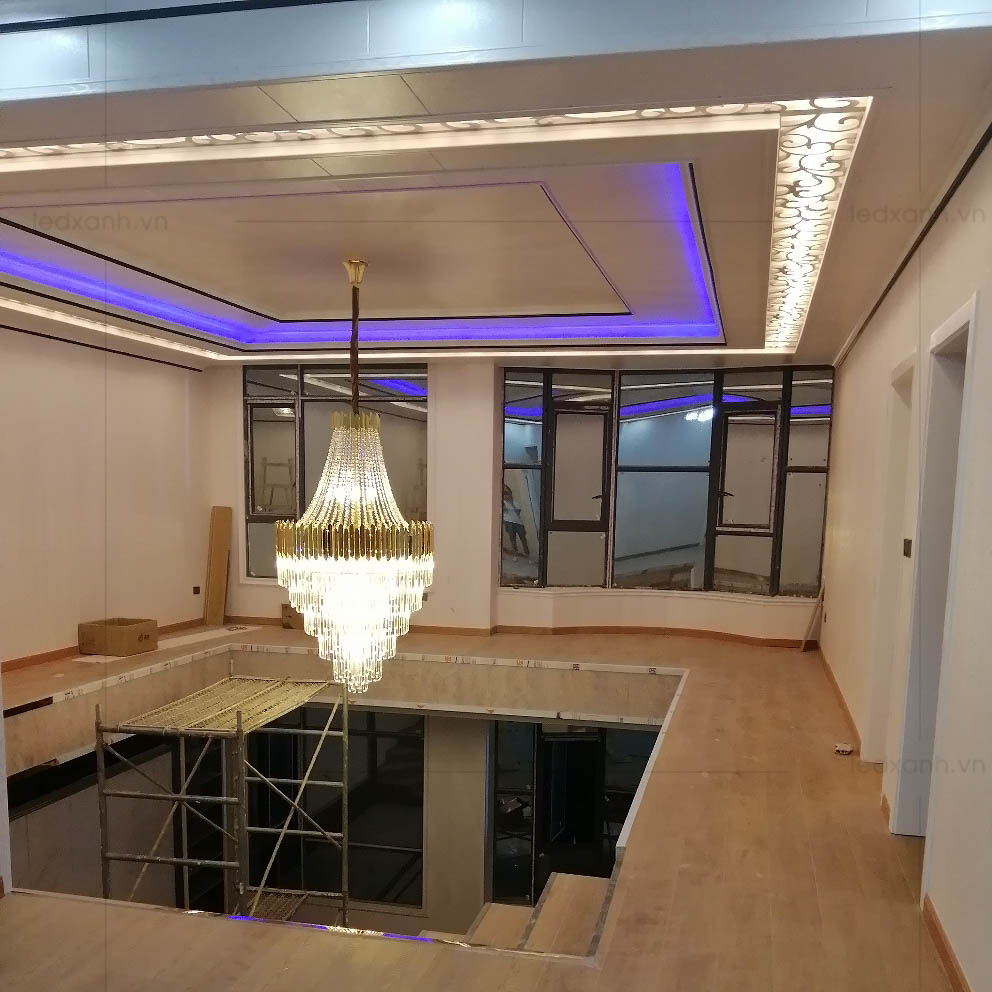 den-chum-pha-le-sang-trong-l1822