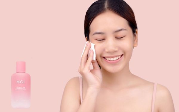 [Q&A] Bao nhiêu tuổi dùng được nước tẩy trang?