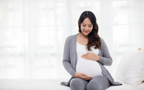 Bà bầu đắp mặt nạ được không? Có an toàn cho em bé không?